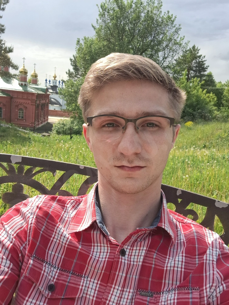 Гей-знакомства Москва: Дэн 26 лет (уни) 1