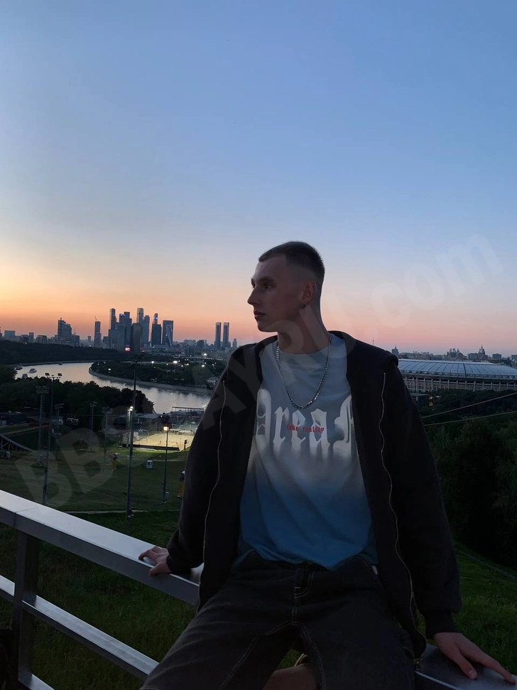 Эскорт и массаж, услуги Москва: Космос 20 лет (пассив) 1