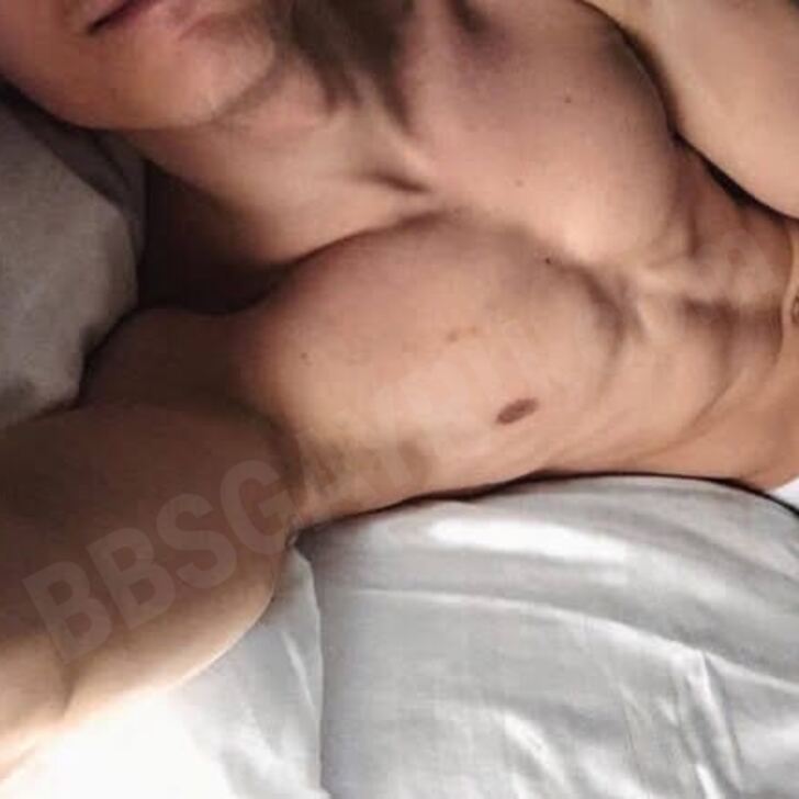 Секс вечеринки и клубы Санкт-Петербург: Дмитрий 28 лет (актив) 2