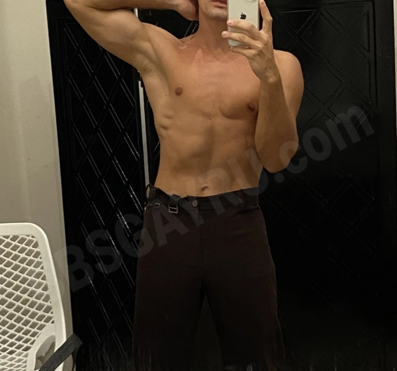 Skype и виртуальный секс Москва: Kirillyour01K 24 лет (уни) 2