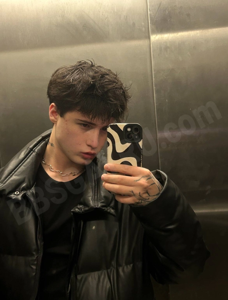 Эскорт и массаж, услуги Москва: Bikor 20 лет (актив) 1