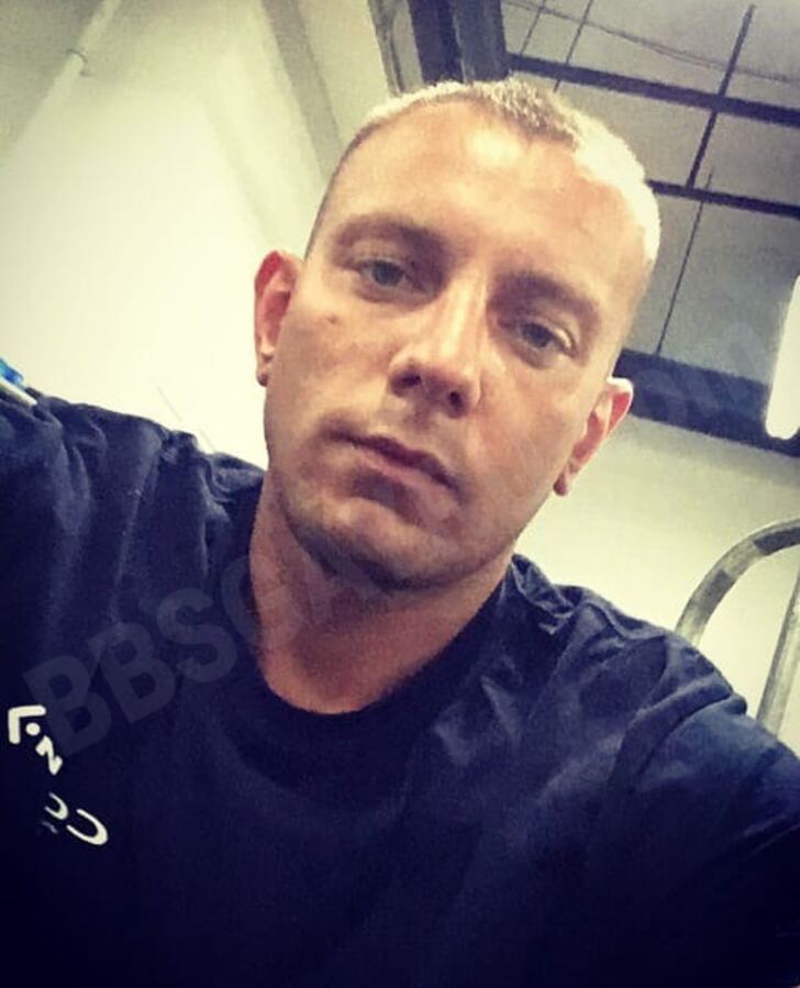 Гей-знакомства Сочи: Данил 28 лет (уни) 3