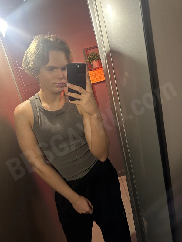 Maksim0234411918