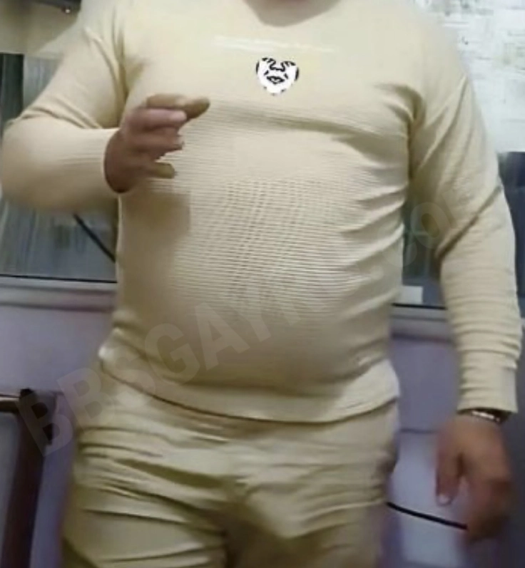 Albertovi44955168