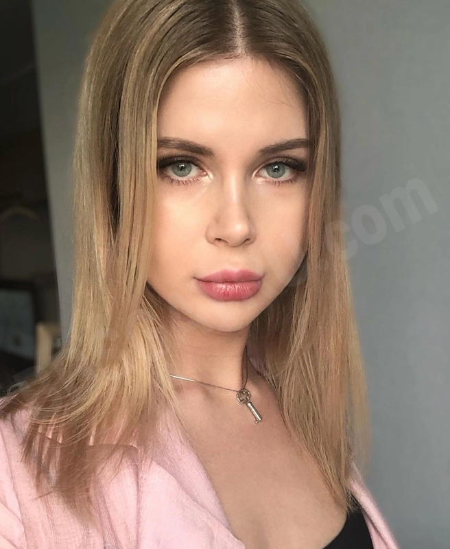 Madam0974930016