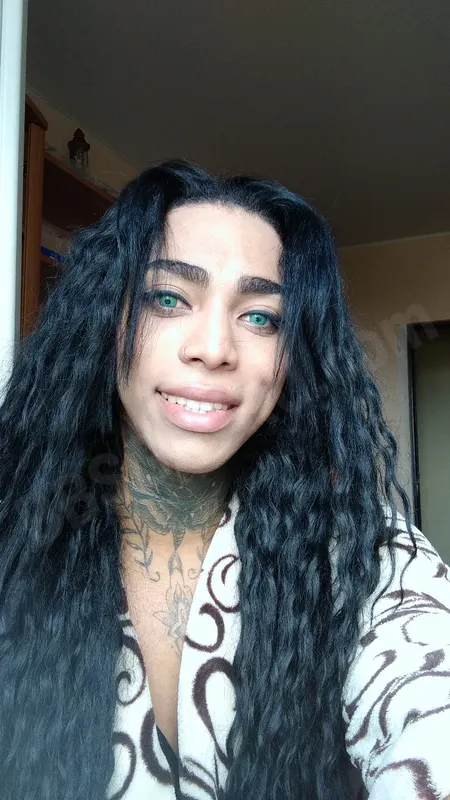 Trianna1913683