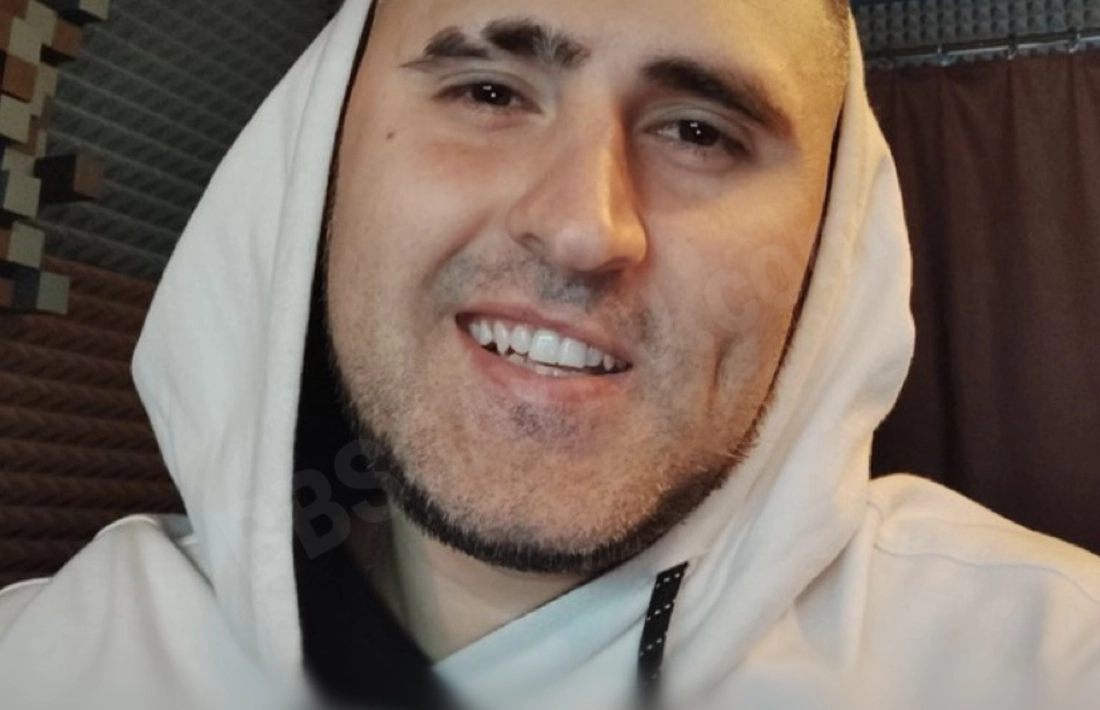 Vyacheslav104940455