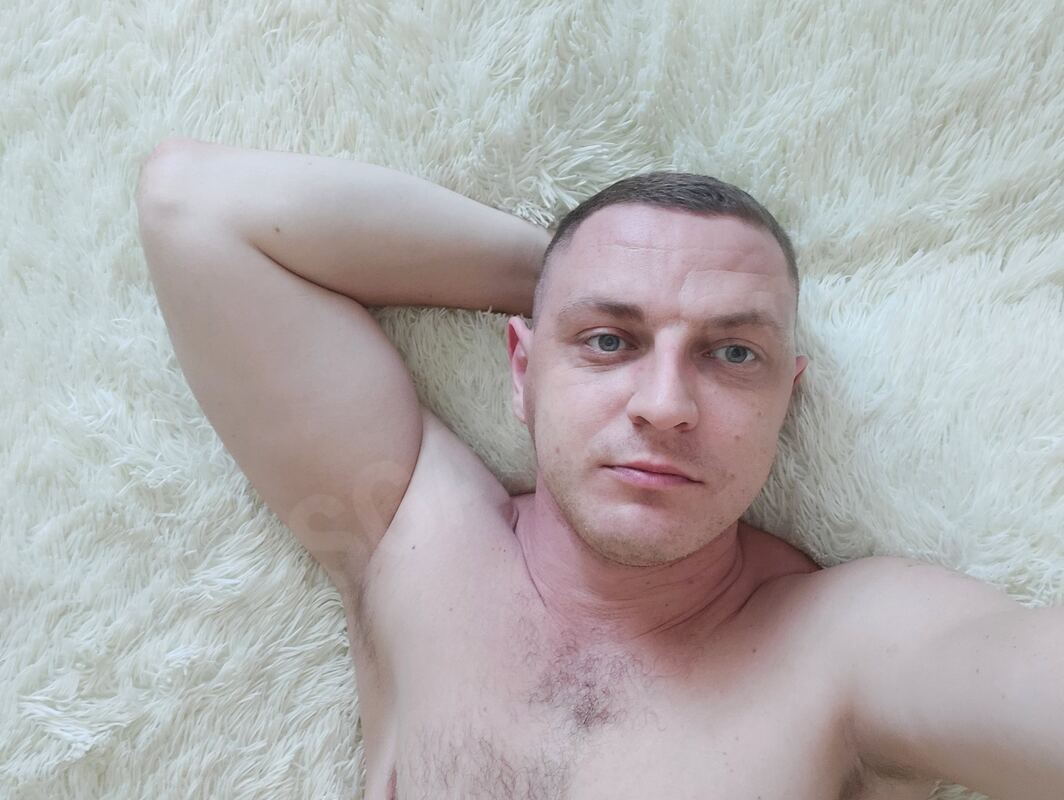 Dmitrykos2028518