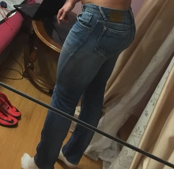 Держу Заушев