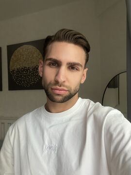 Амир